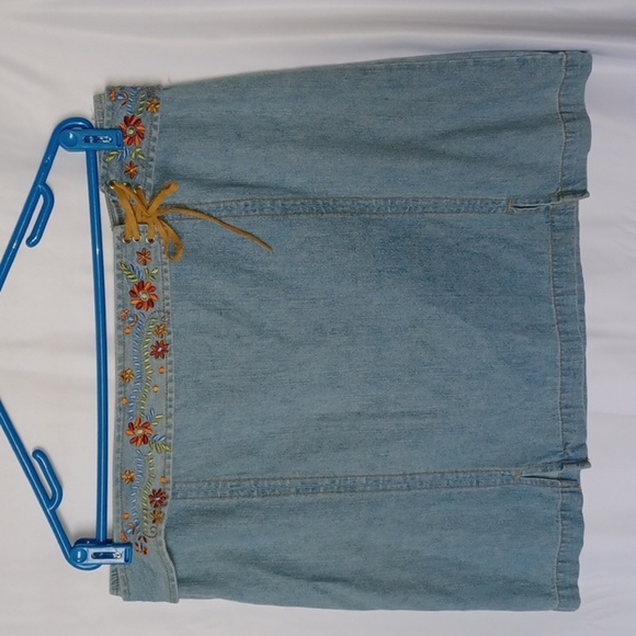 Sonoma Dresses & Skirts - Sonoma Vintage Blue Jean Mini Skirt - Size 16, embroidered waistband